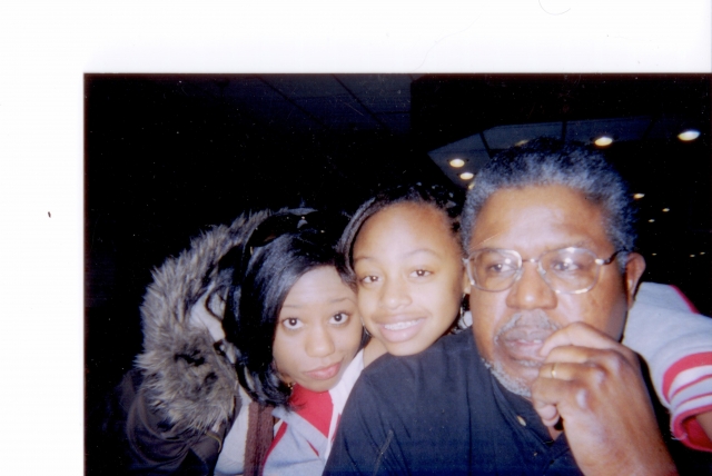 L-r: Brandi (daughter), Natasha (granddaughter), and yours truly. Hangin out.